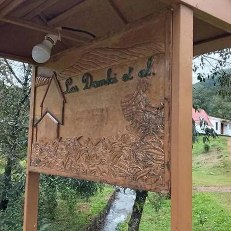 Farmstay In ചില്ലുകൂടാരം At Les Domki Et Al. Vagamon Esterno foto